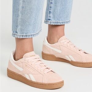 Reebok Women's Soft Pink and White Sneakers